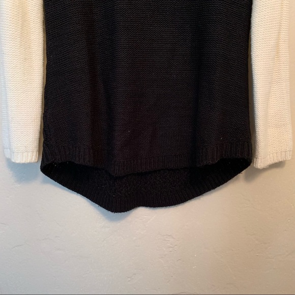 Hooked Up by I.O.T. Black & White Sweater - Picture 11 of 11